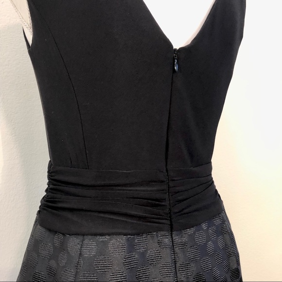 Midi cocktail dress black polkadot fit and flare - Picture 3 of 8